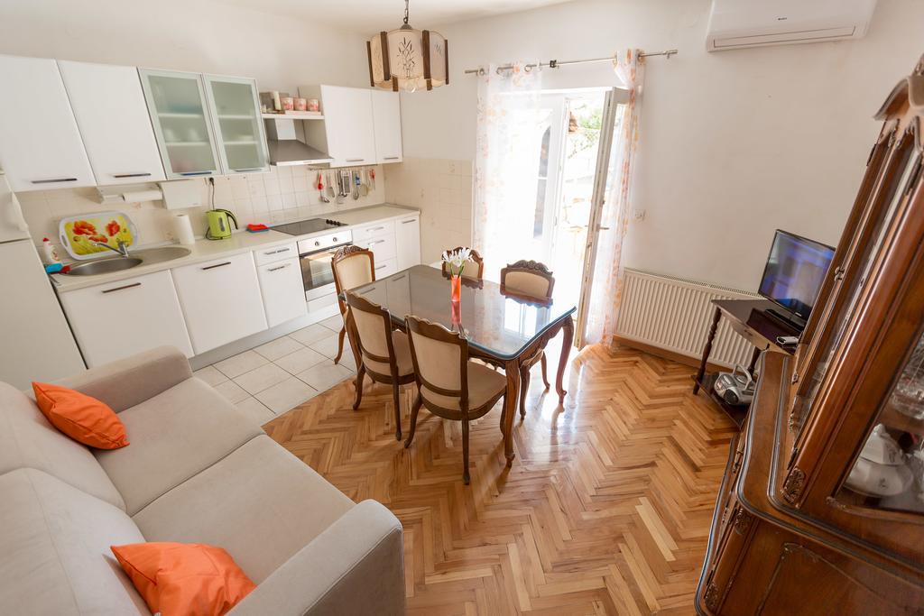 Ferienwohnung Feel Šibenik Exterior foto