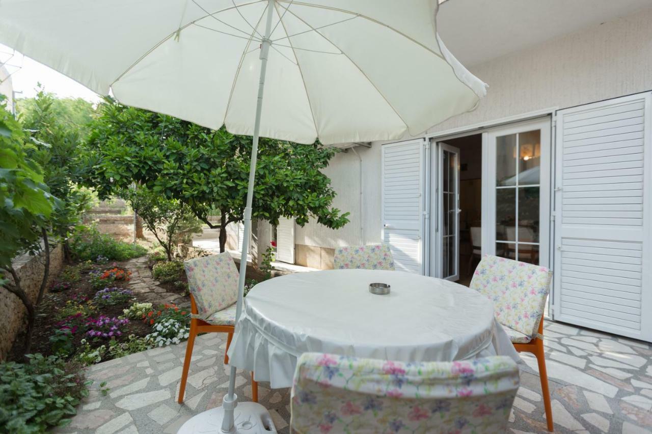 Ferienwohnung Feel Šibenik Exterior foto