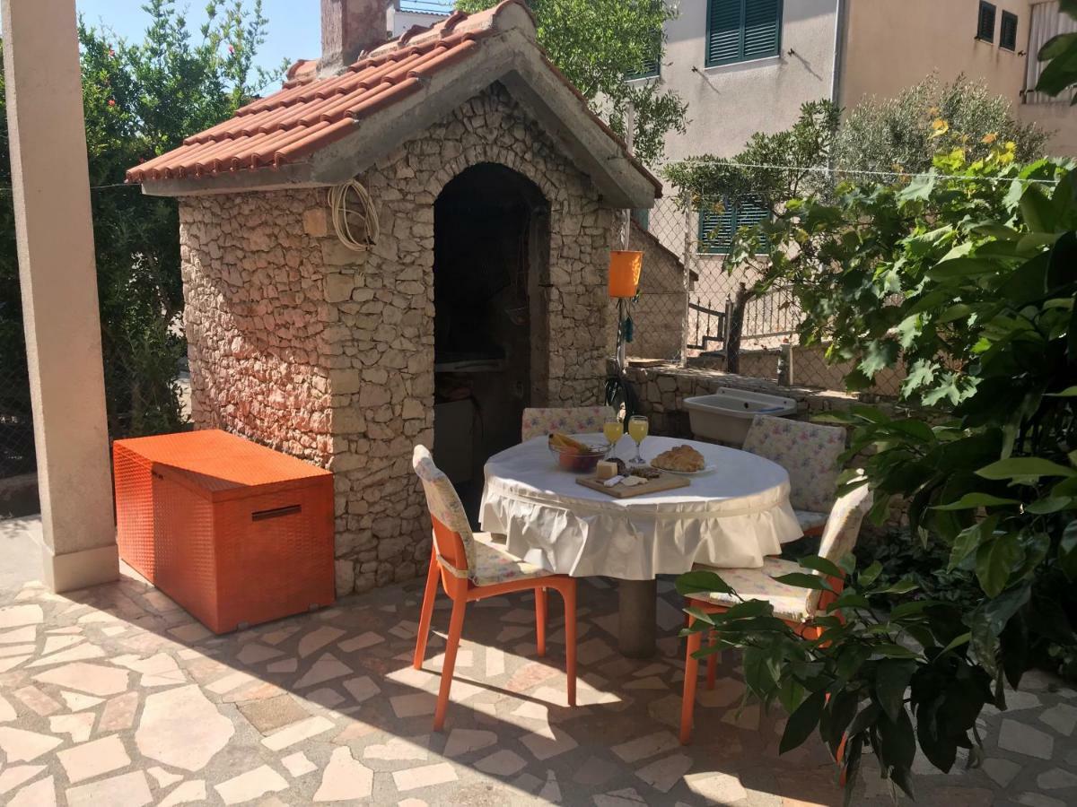 Ferienwohnung Feel Šibenik Exterior foto